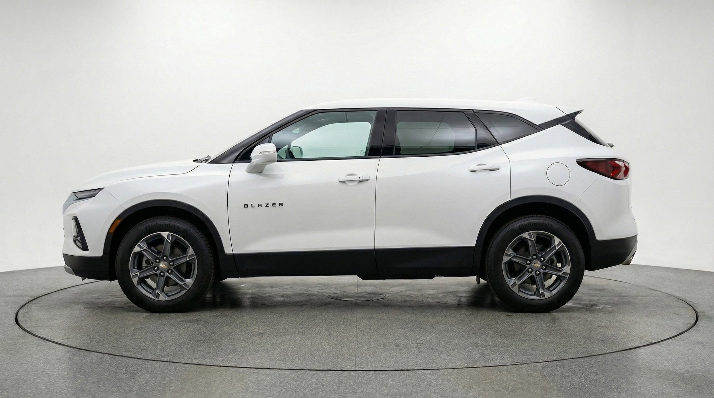 Thumbnail: 2025 Chevrolet Blazer - 4