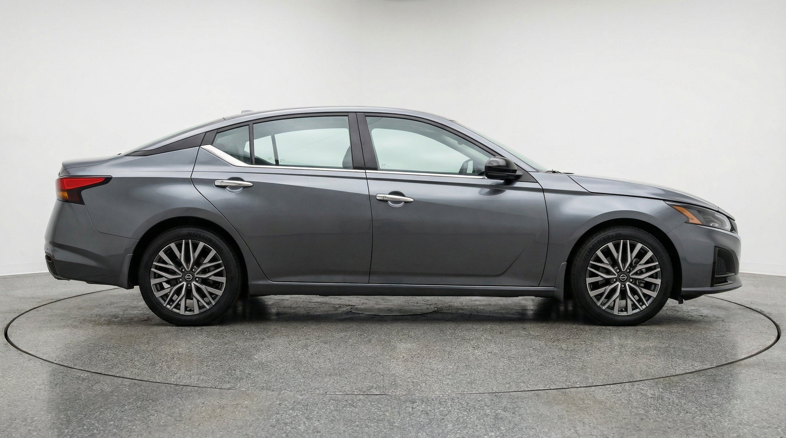 Thumbnail: 2025 Nissan Altima - 10