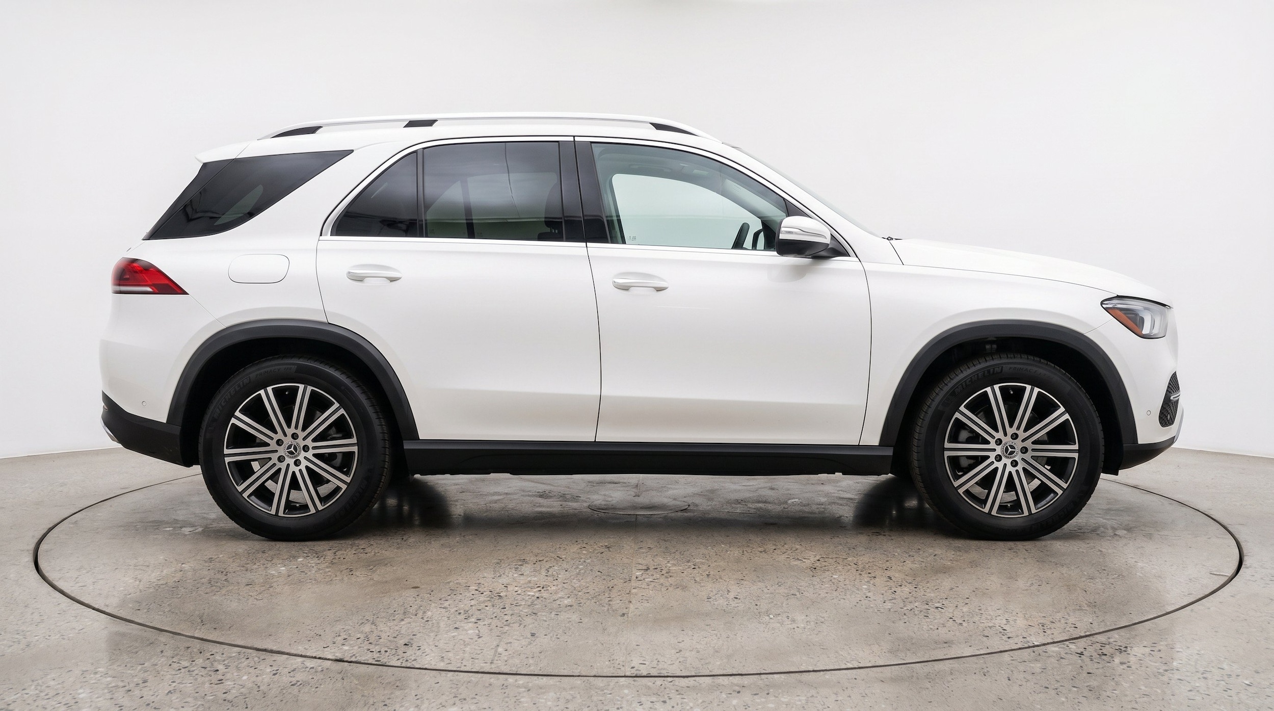 Thumbnail: 2026 Mercedes-Benz GLE - 11