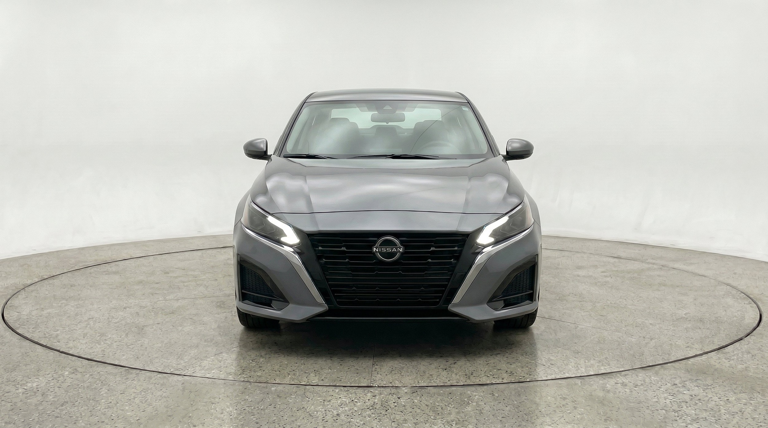 Thumbnail: 2025 Nissan Altima - 2