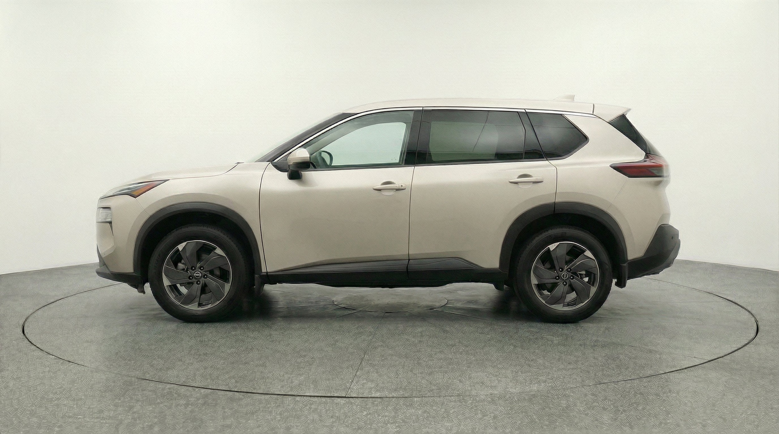 Thumbnail: 2025 Nissan Rogue - 5
