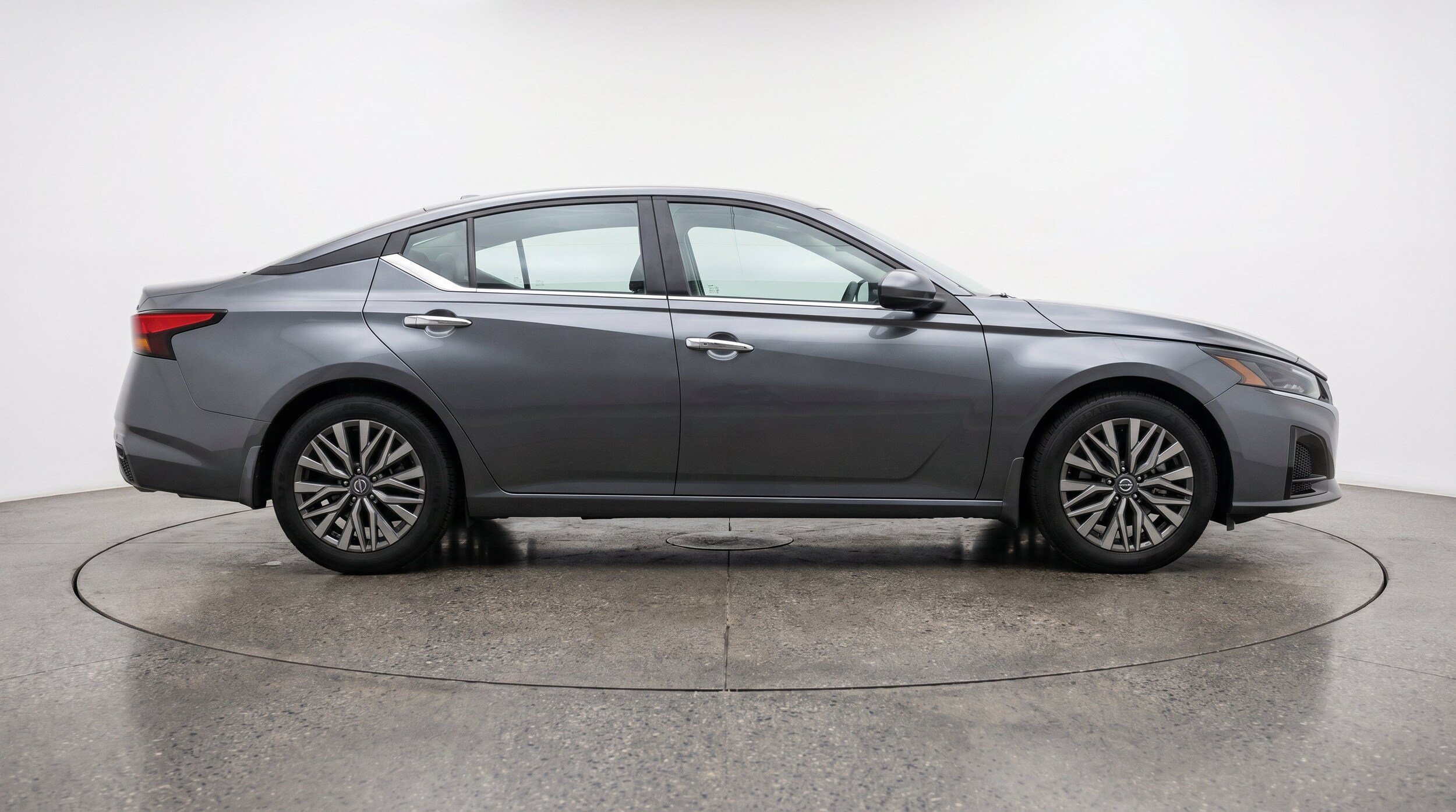 Thumbnail: 2025 Nissan Altima - 11