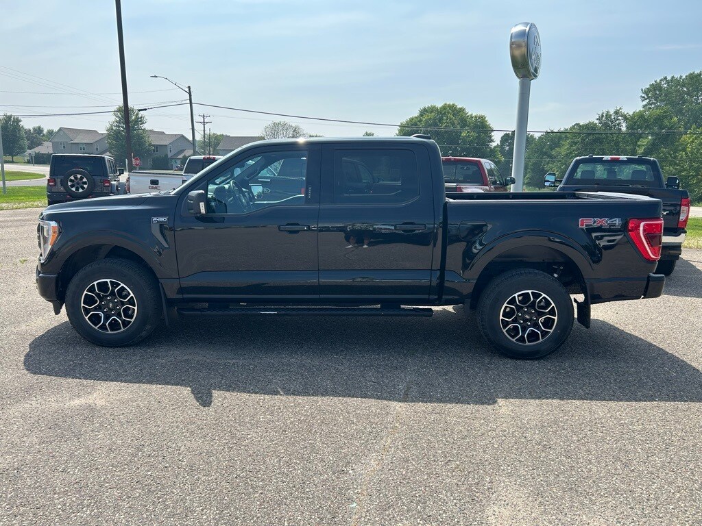 2023 Ford F-150 XLT photo 4