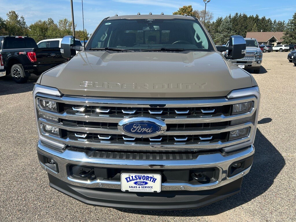 2026 Ford F-350 photo 2