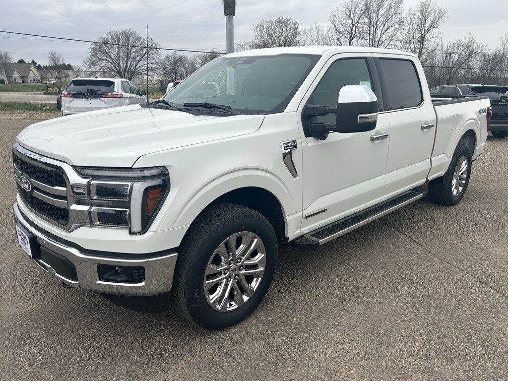 2025 Ford F-150 Lariat photo 3