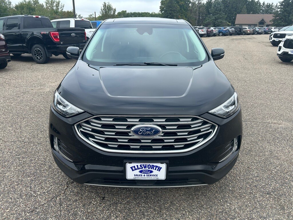 2020 Ford Edge SEL photo 2