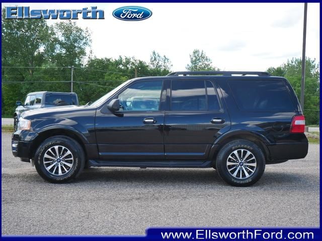 Used 2016 Ford Expedition XLT with VIN 1FMJU1JTXGEF48930 for sale in Ellsworth, WI