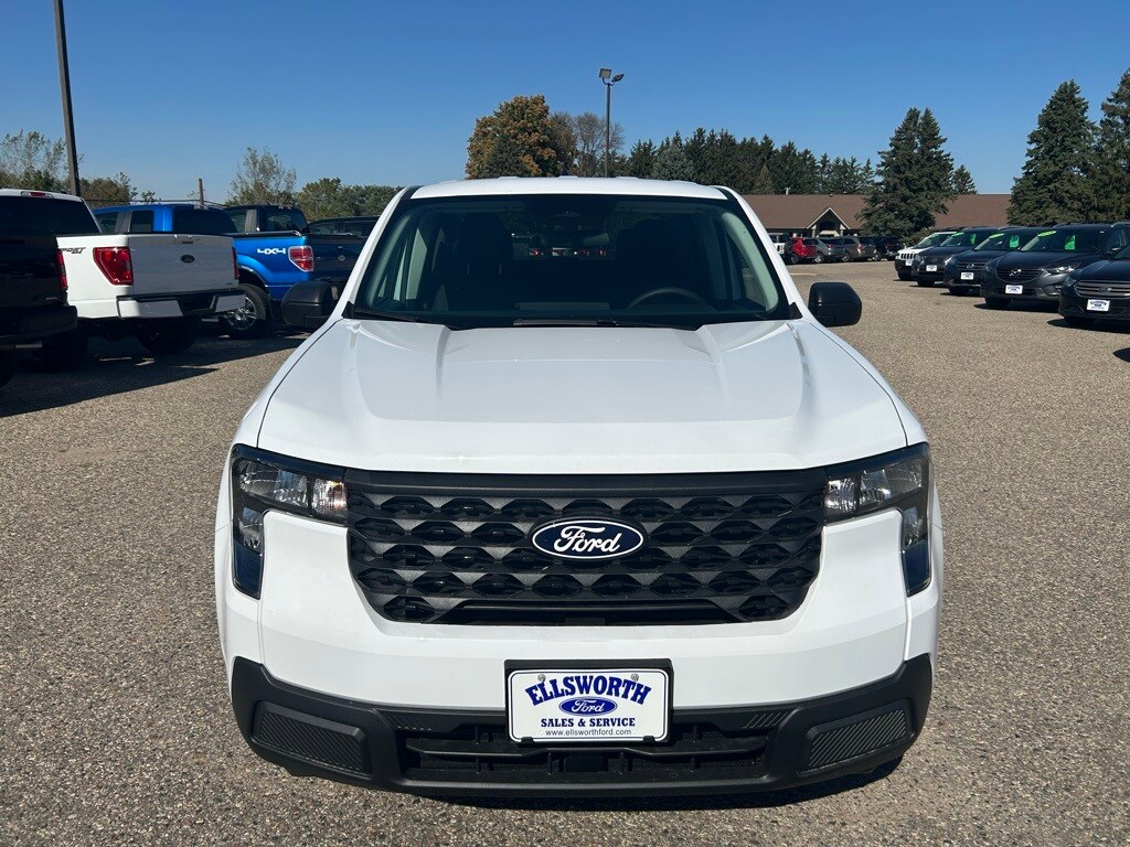 2025 Ford Maverick XL photo 2