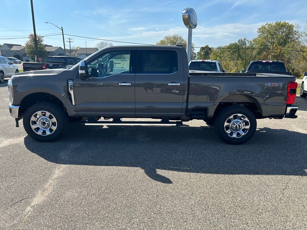 2026 Ford F-350 photo 4