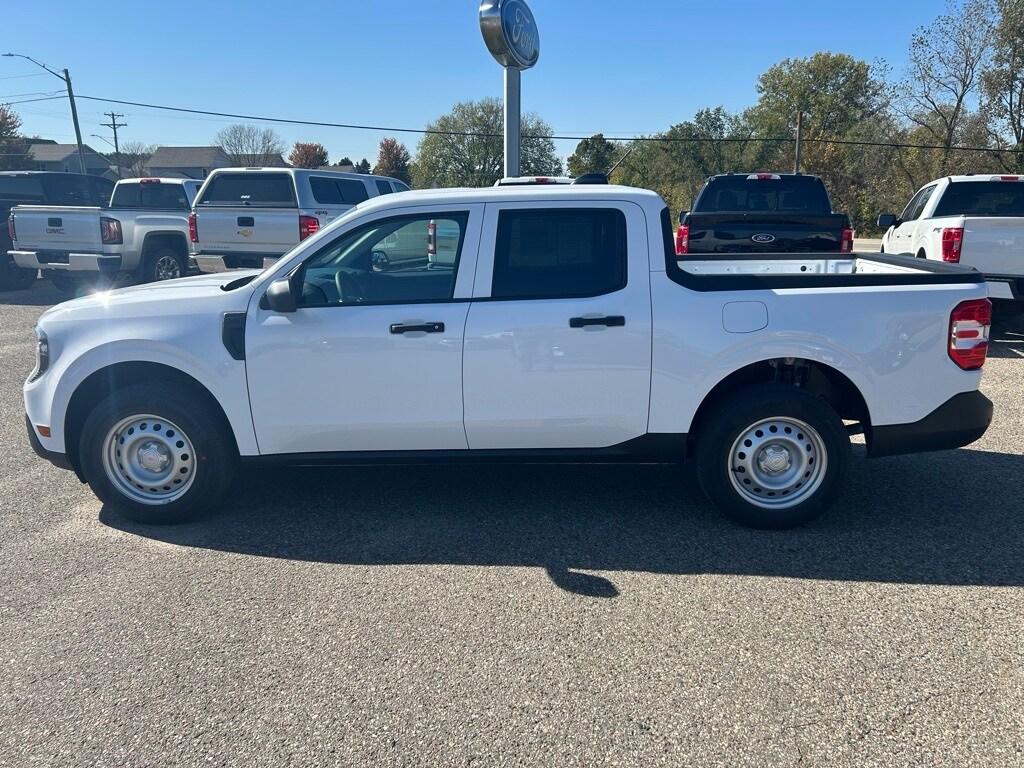 2025 Ford Maverick XL photo 4