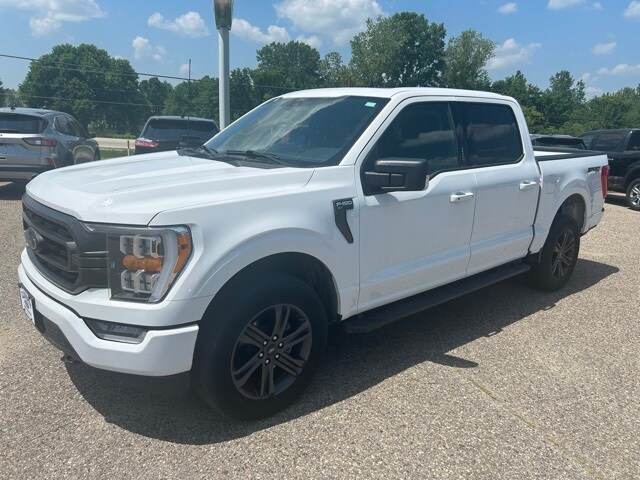 2022 Ford F-150 XLT photo 3