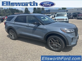 2025 Ford Explorer ST-Line SUV