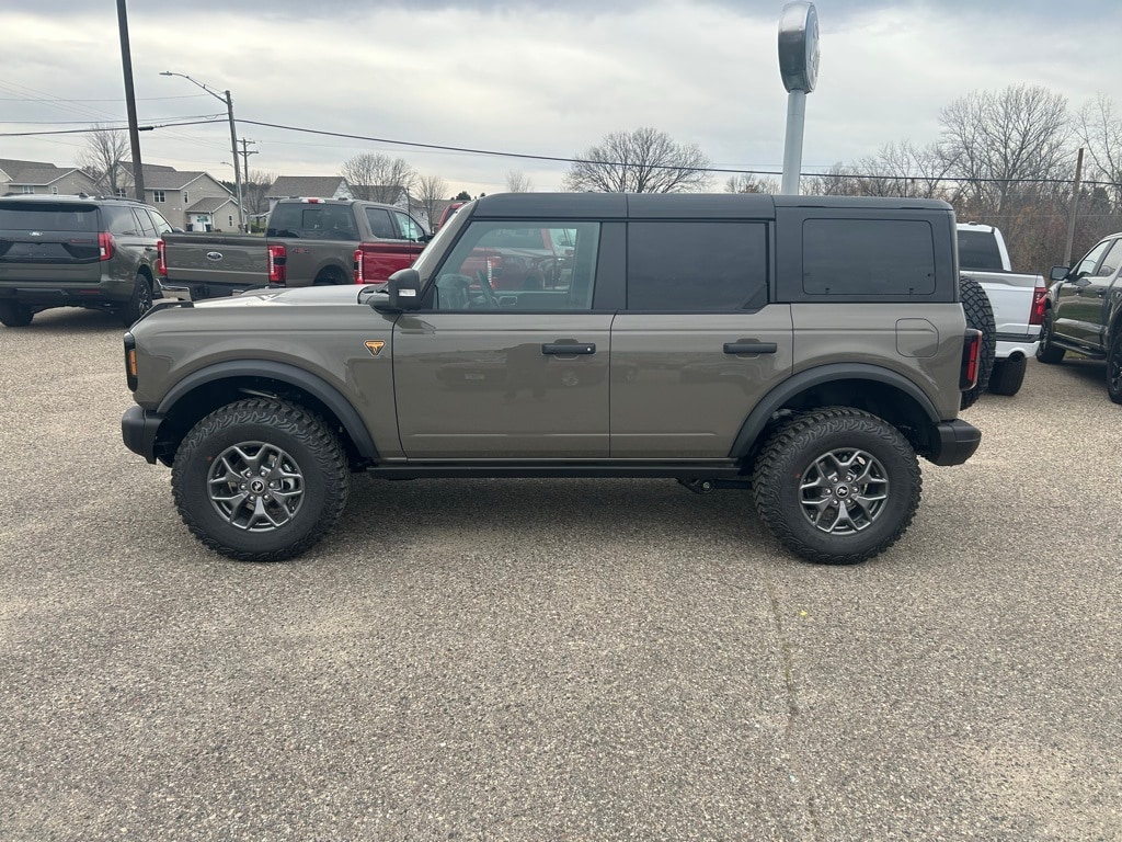 New 2025 Ford Bronco Badlands SUV