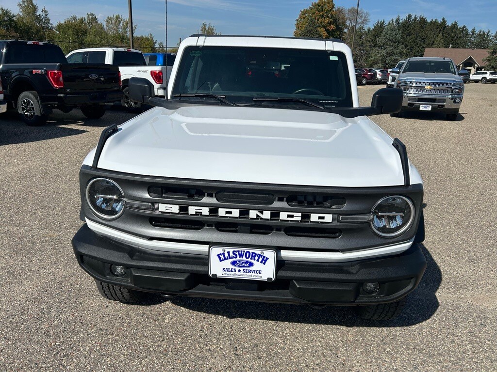 2024 Ford Bronco Big Bend photo 2
