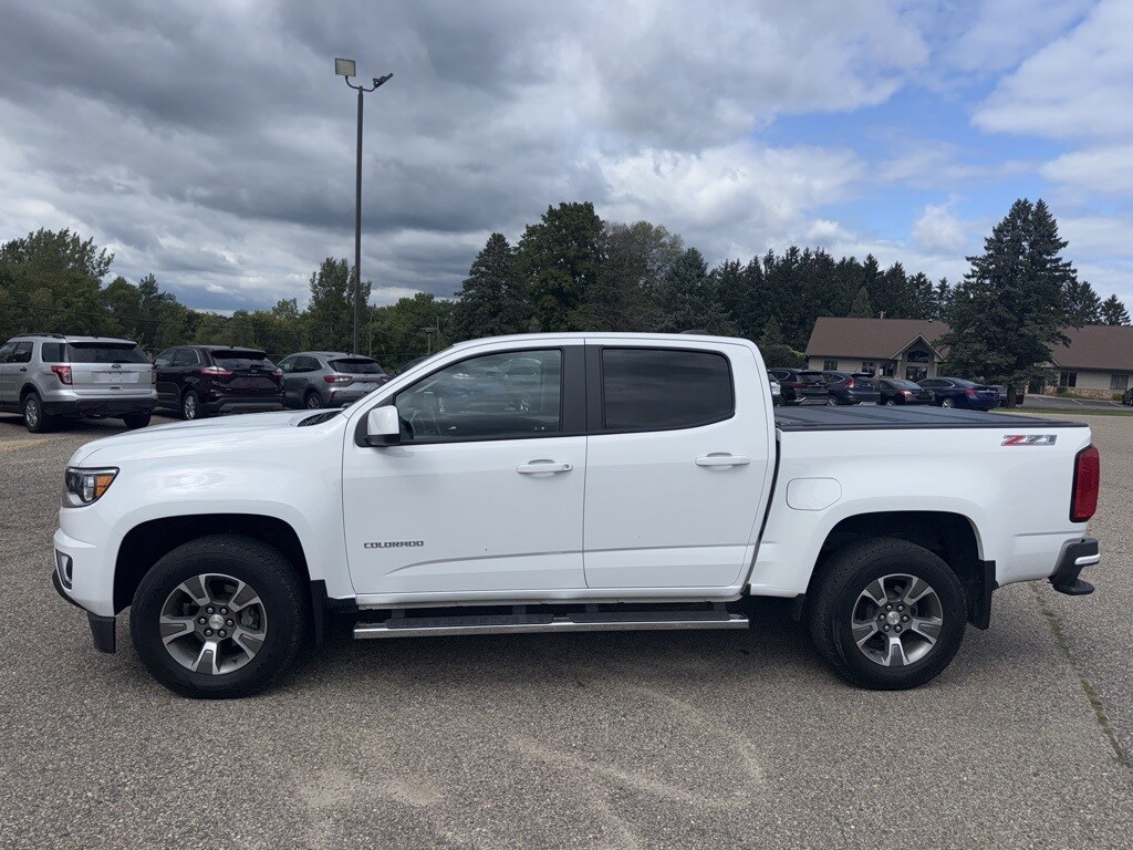 2020 Chevrolet Colorado Z71 photo 3