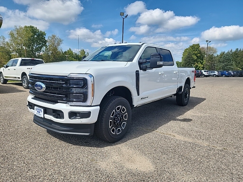 2026 Ford F-350 photo 3