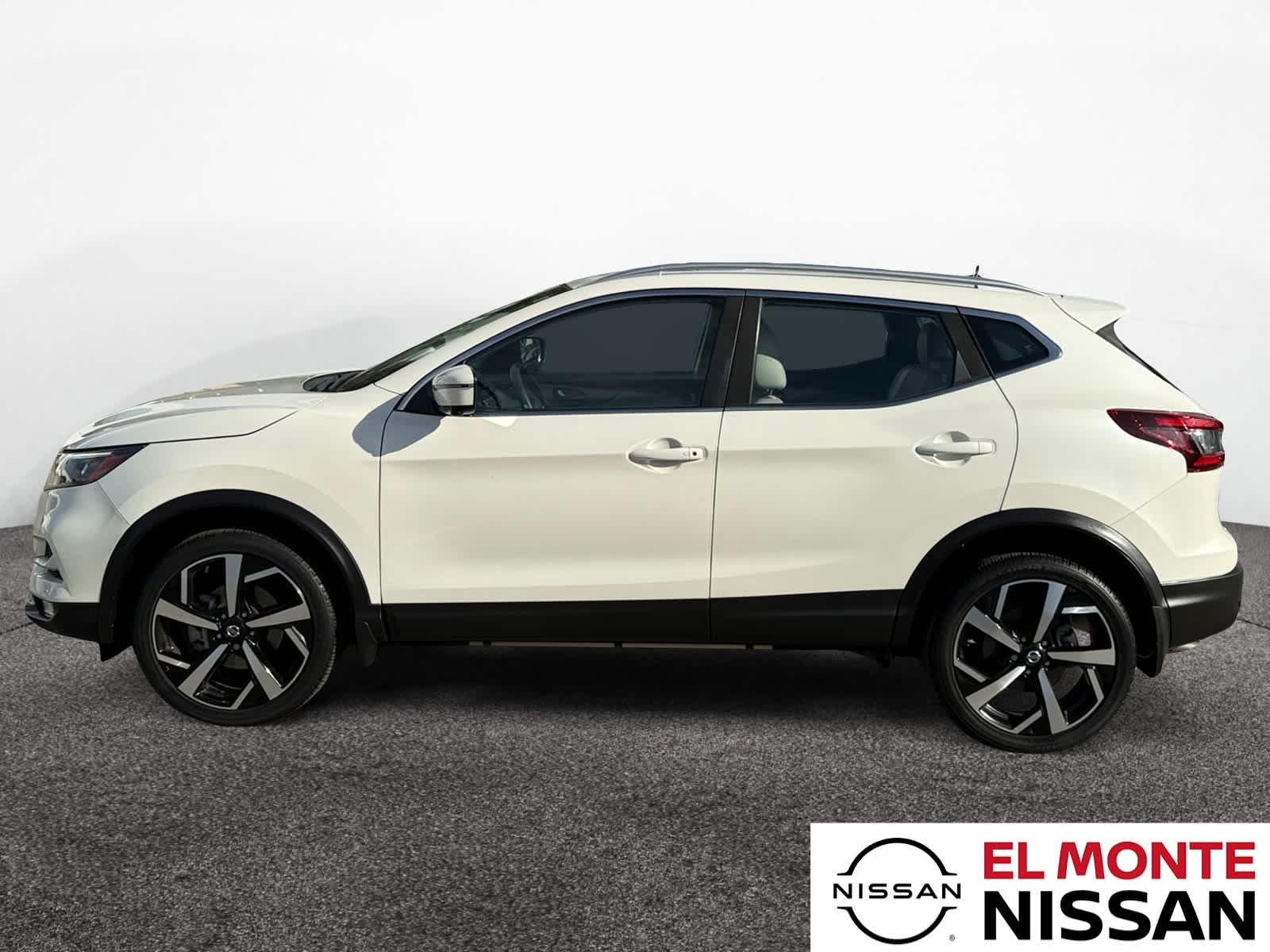 Used 2020 Nissan Rogue Sport SL with VIN JN1BJ1CV9LW266852 for sale in El Monte, CA