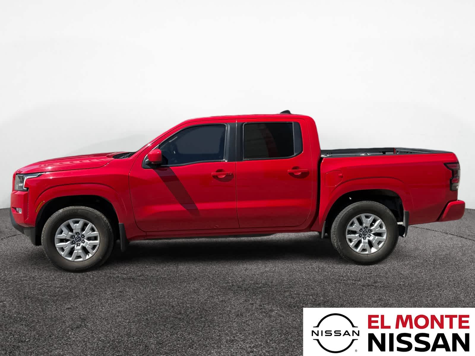 2022 Nissan Frontier SV photo 2