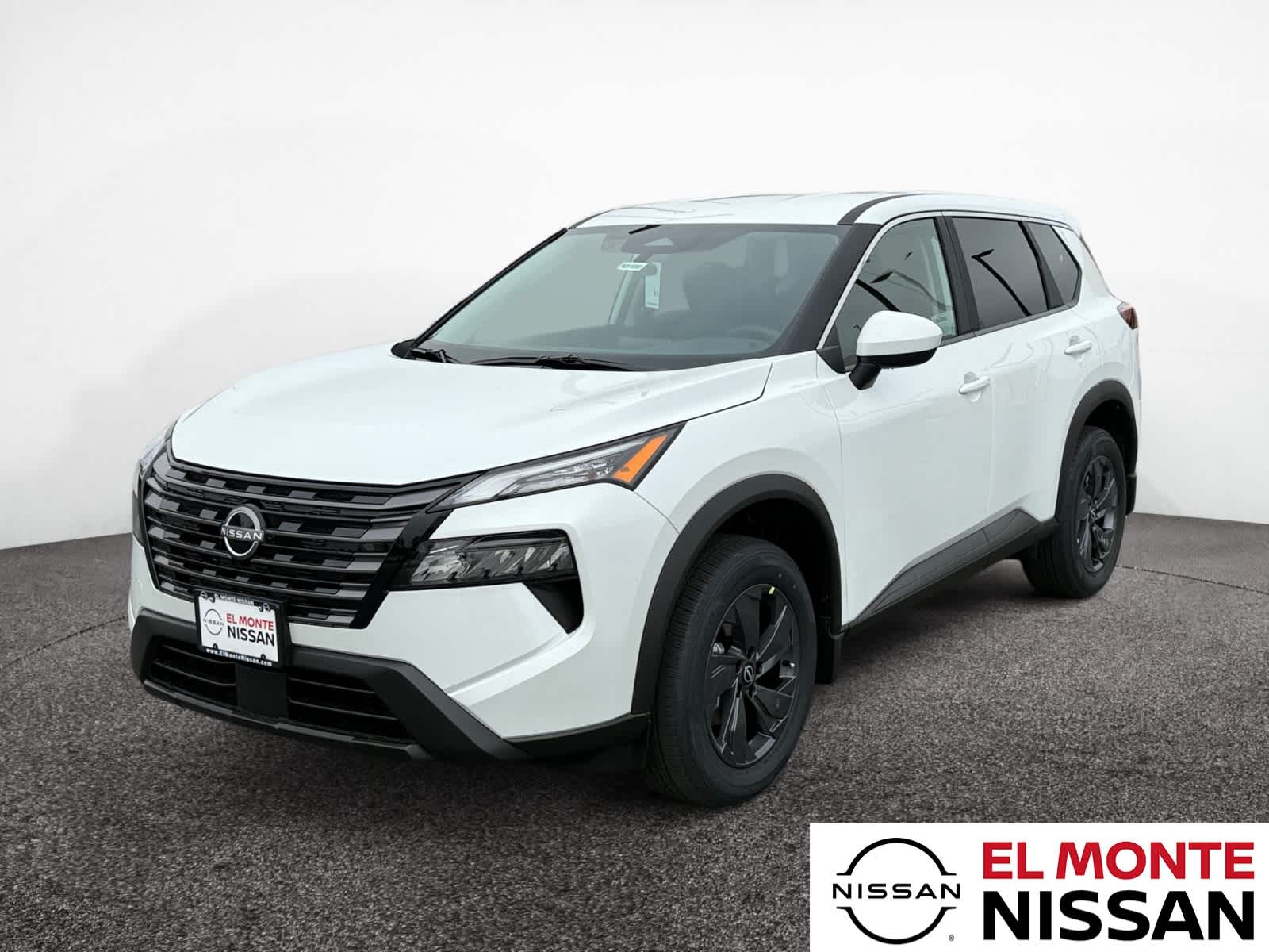 2026 Nissan Rogue SV's photo