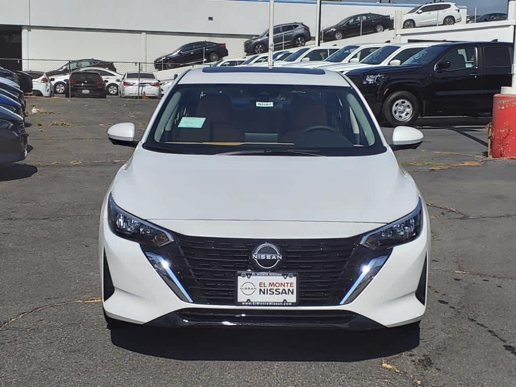 2025 Nissan Sentra SV photo 3