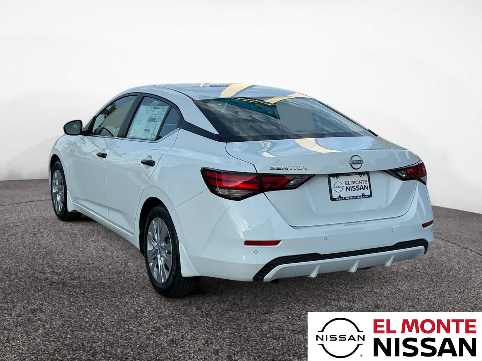 2025 Nissan Sentra S photo 3