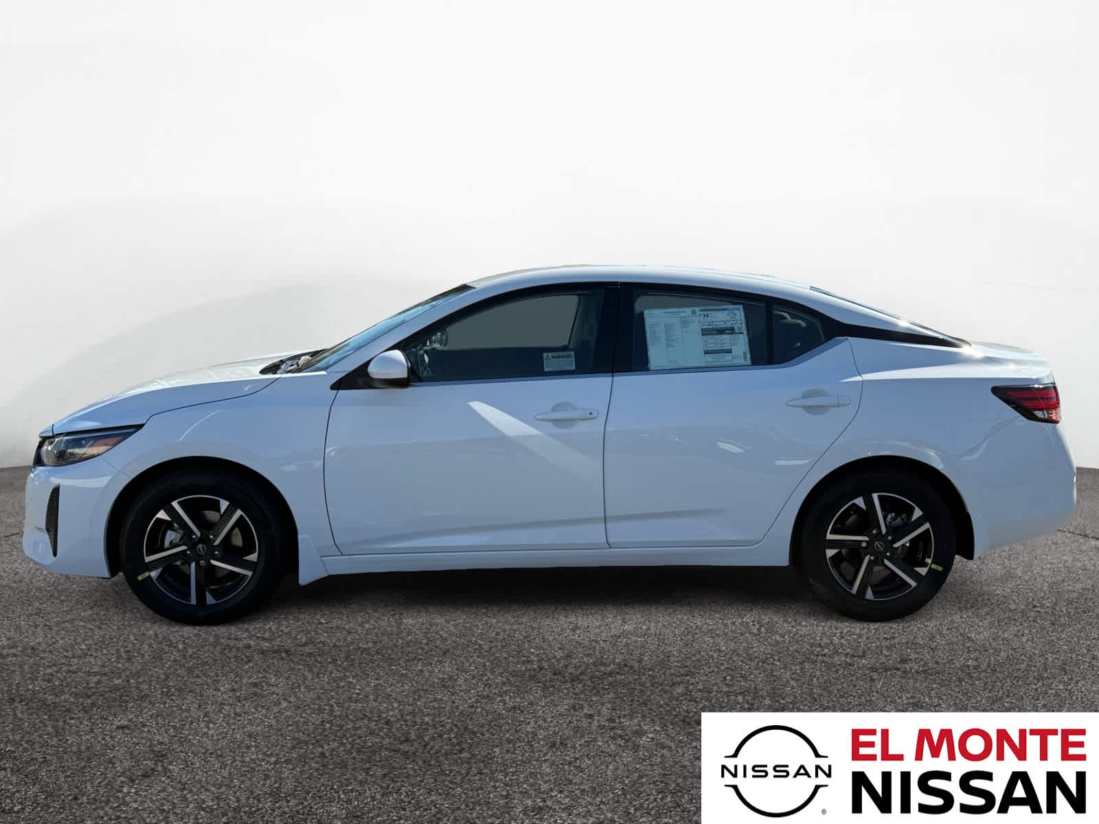 2025 Nissan Sentra SV photo 2