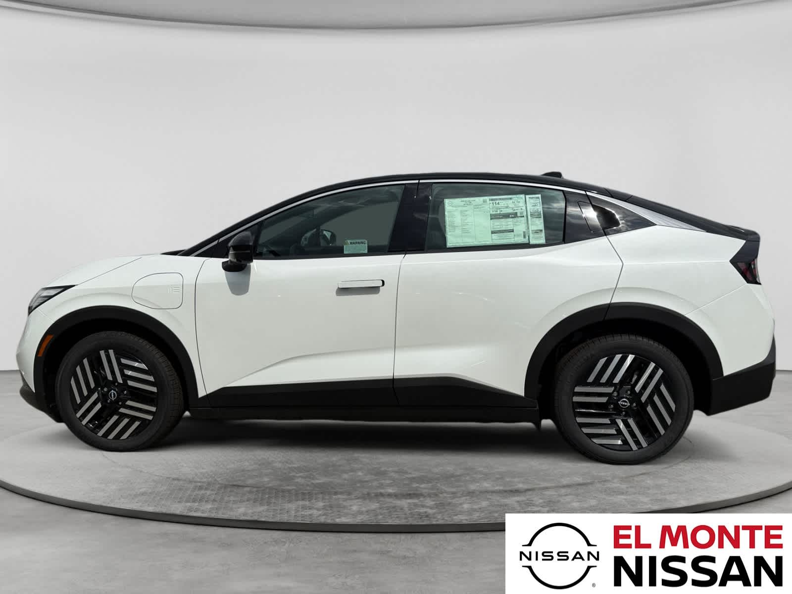 2026 Nissan LEAF SV+ - Photo 8