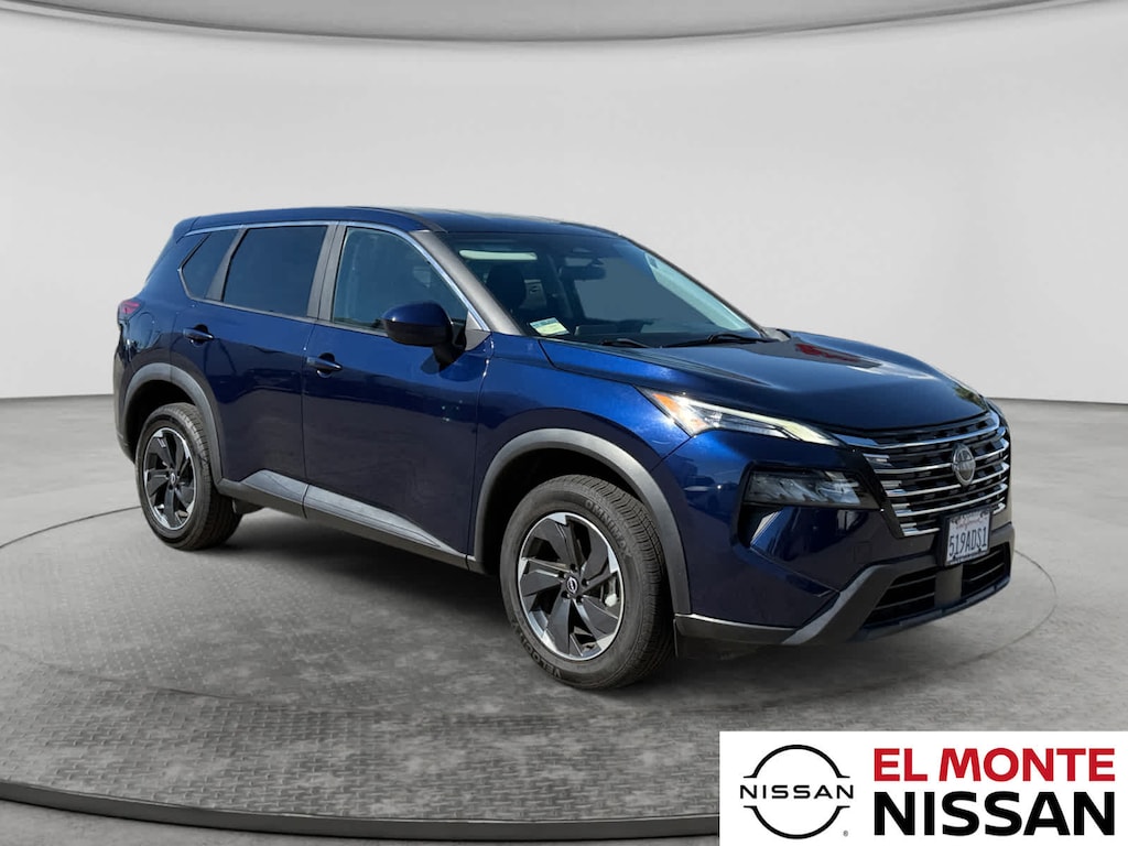 Used 2024 Nissan Rogue SV SUV