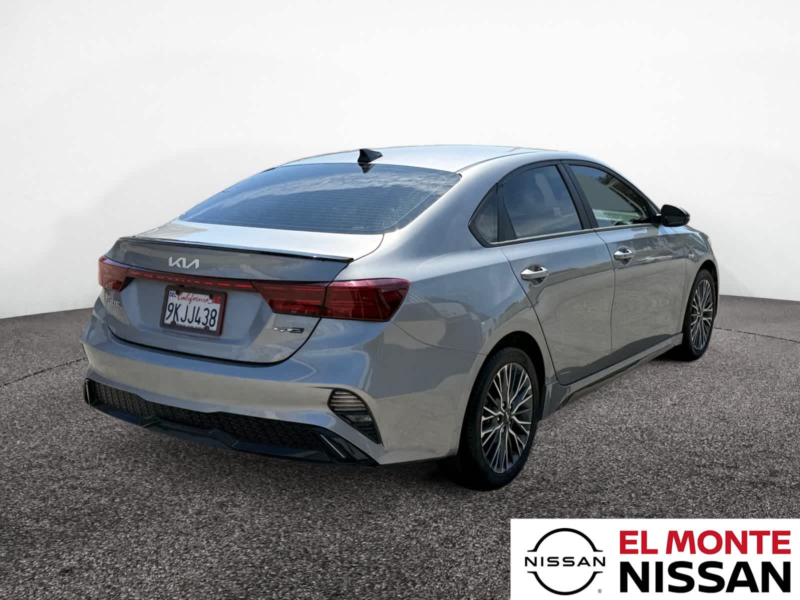 2024 Kia Forte GT-Line photo 5