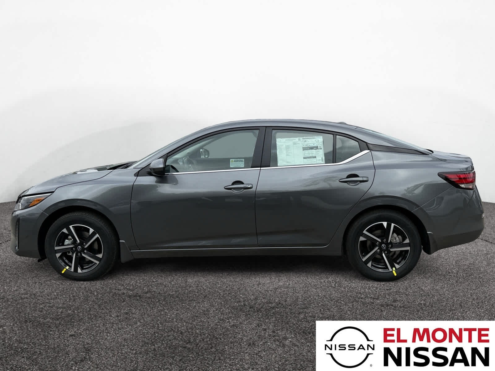 2025 Nissan Sentra SV photo 2