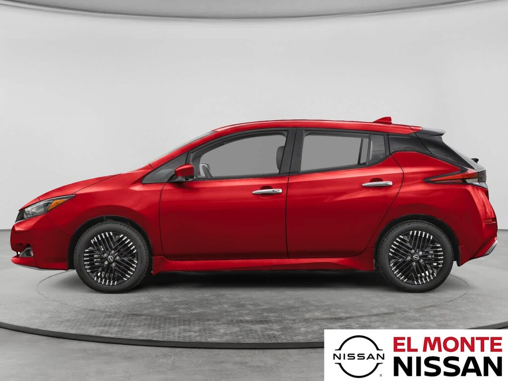 Used 2023 Nissan