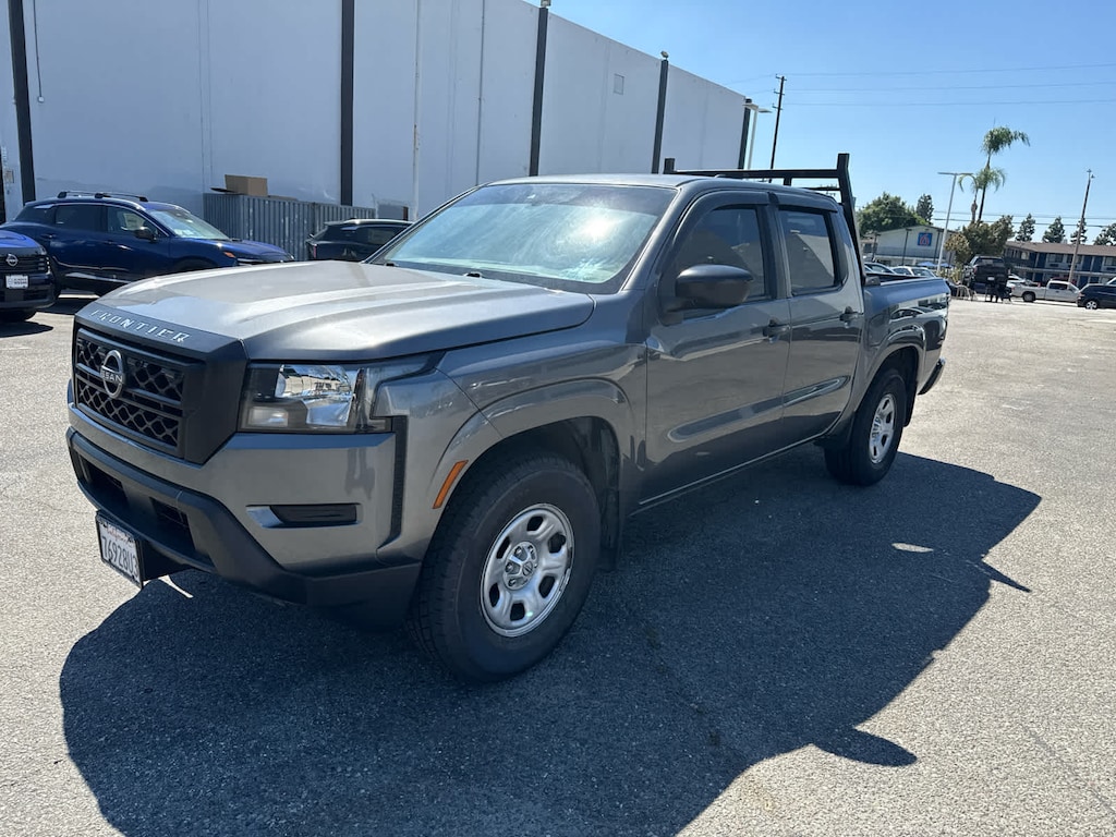 Used 2022 Nissan Frontier SV Truck Crew Cab