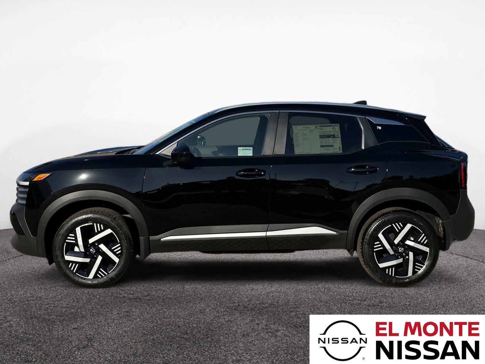 2026 Nissan Kicks SV photo 2