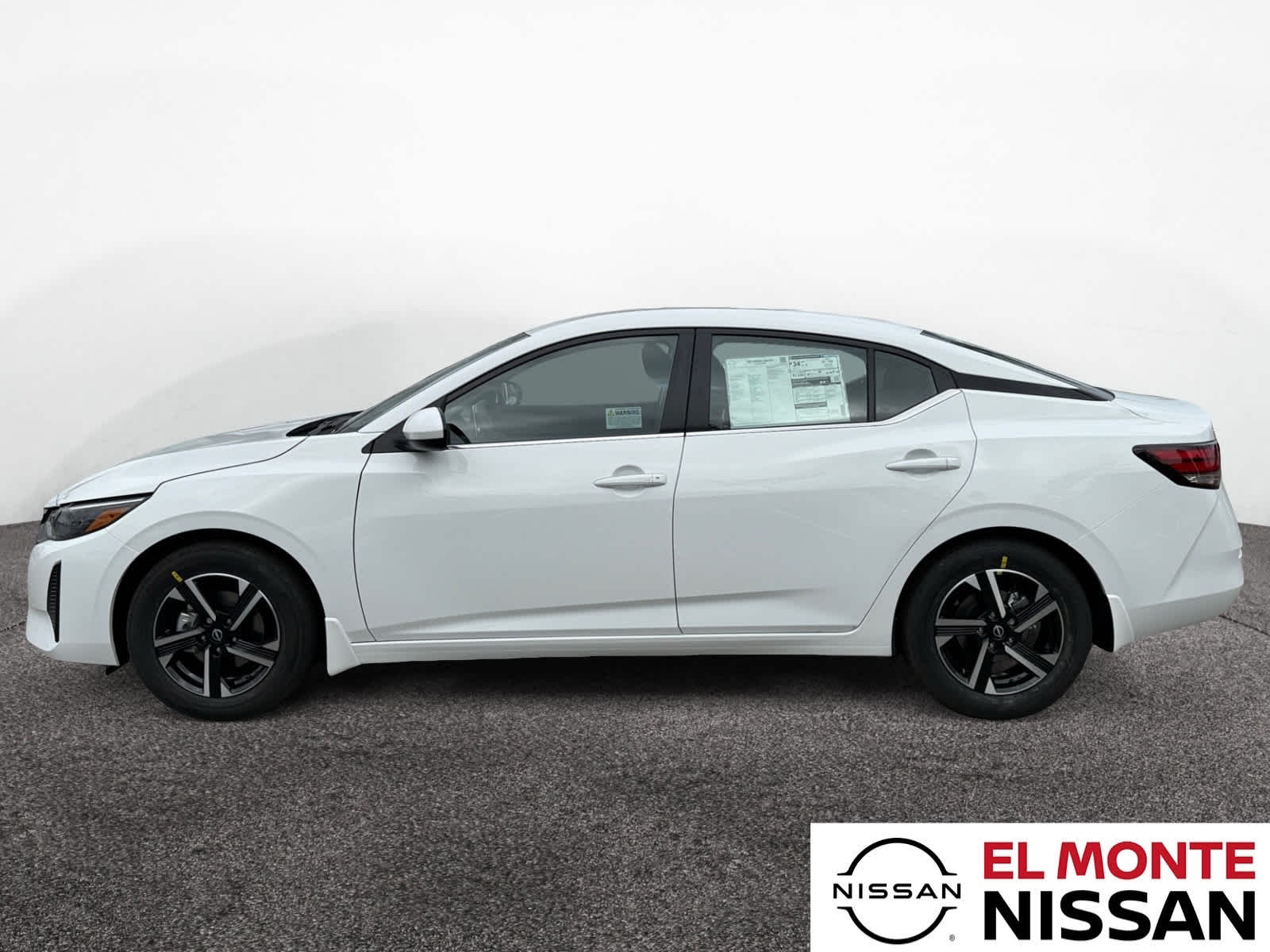 2025 Nissan Sentra SV photo 2