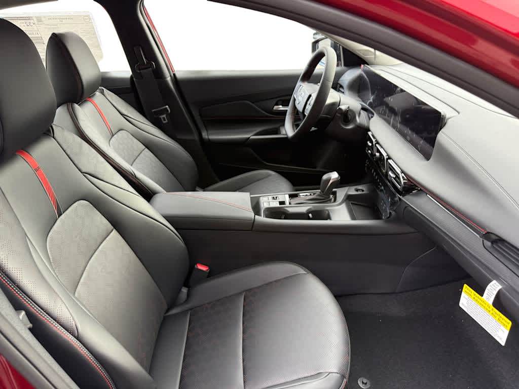 2026 Nissan Sentra SR - Photo 15