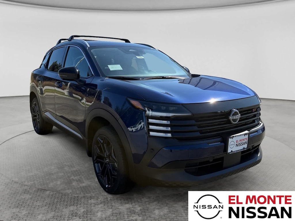 New 2026 Nissan Kicks SR SUV