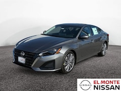 2025 Nissan Altima SL Sedan