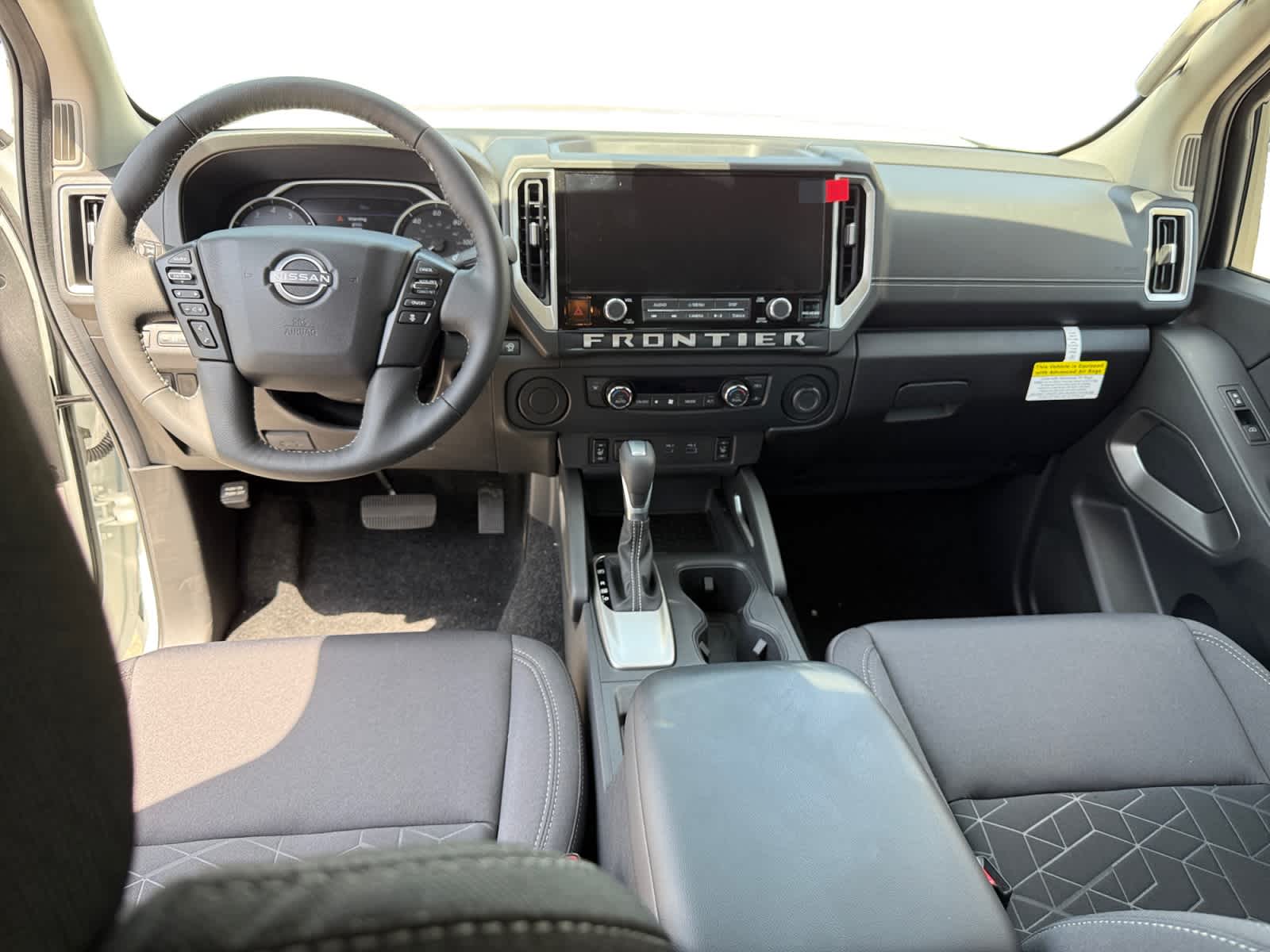 2026 Nissan Frontier SV - Photo 21