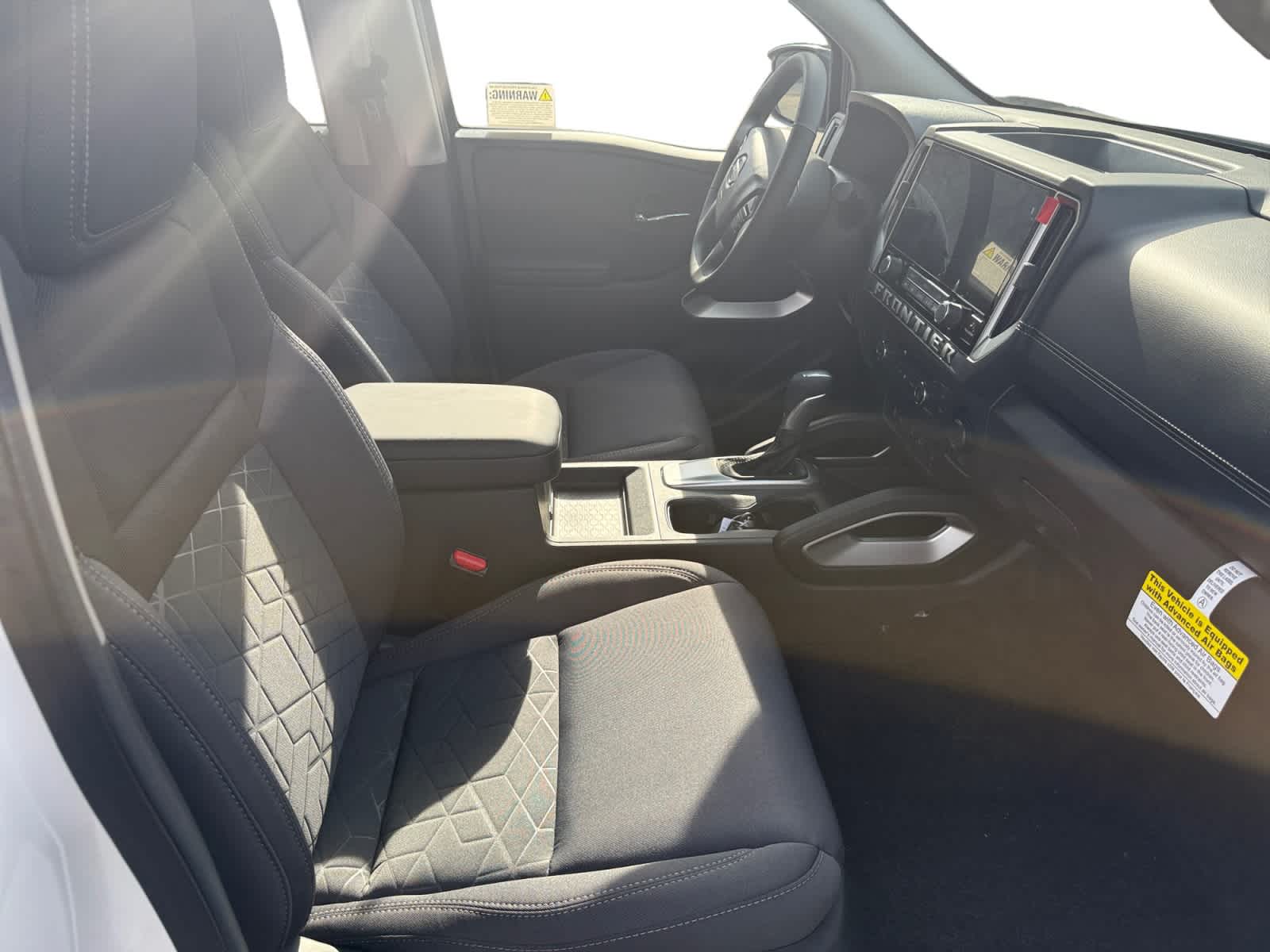 2026 Nissan Frontier SV - Photo 15