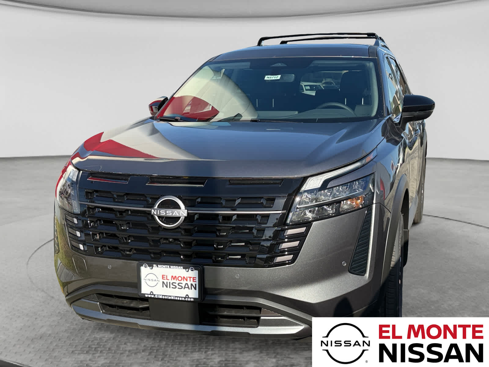 2026 Nissan Pathfinder SL SUV