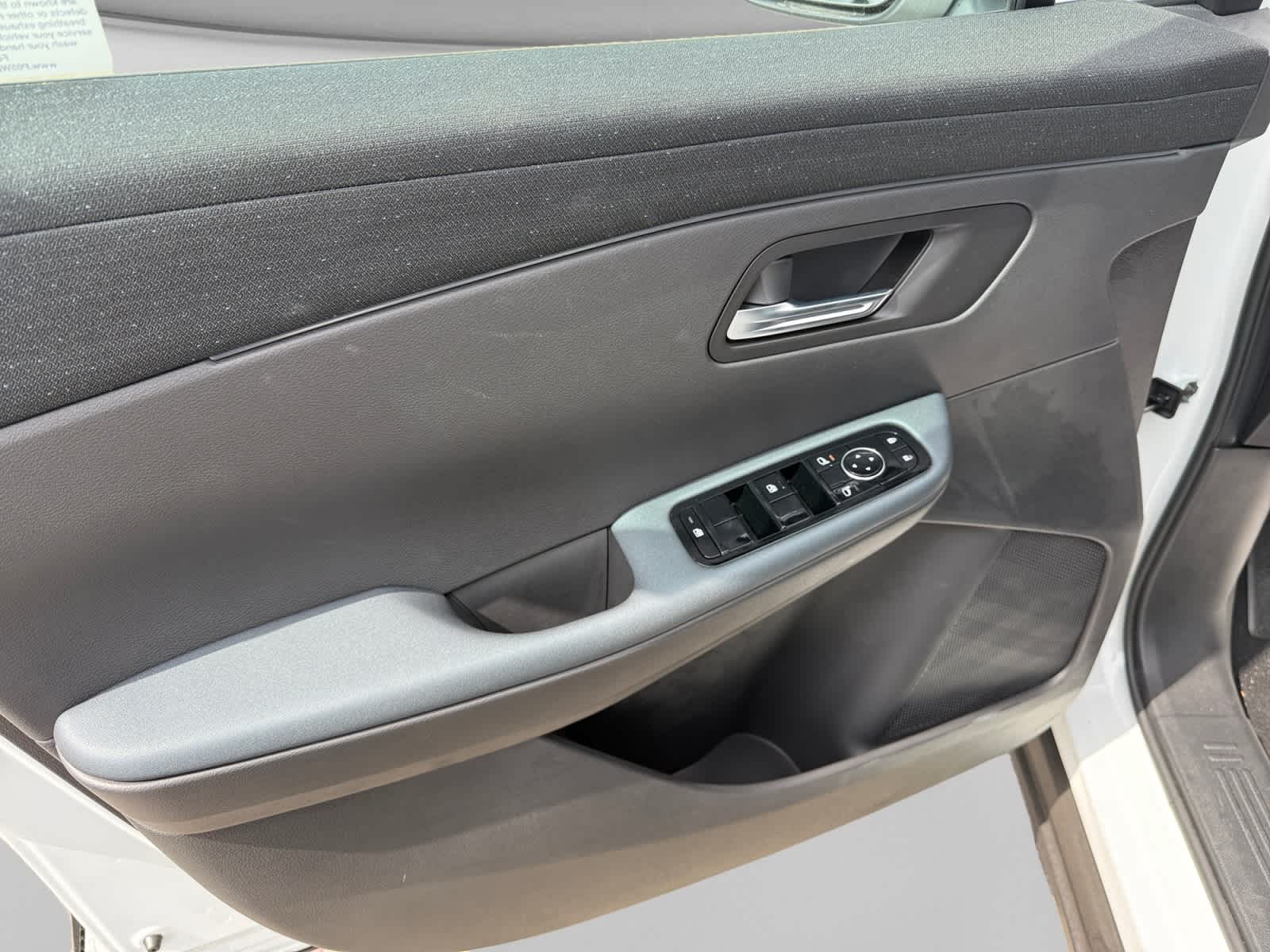 2026 Nissan LEAF SV+ - Photo 10