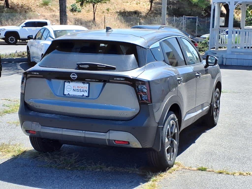 2025 Nissan Kicks SV photo 3