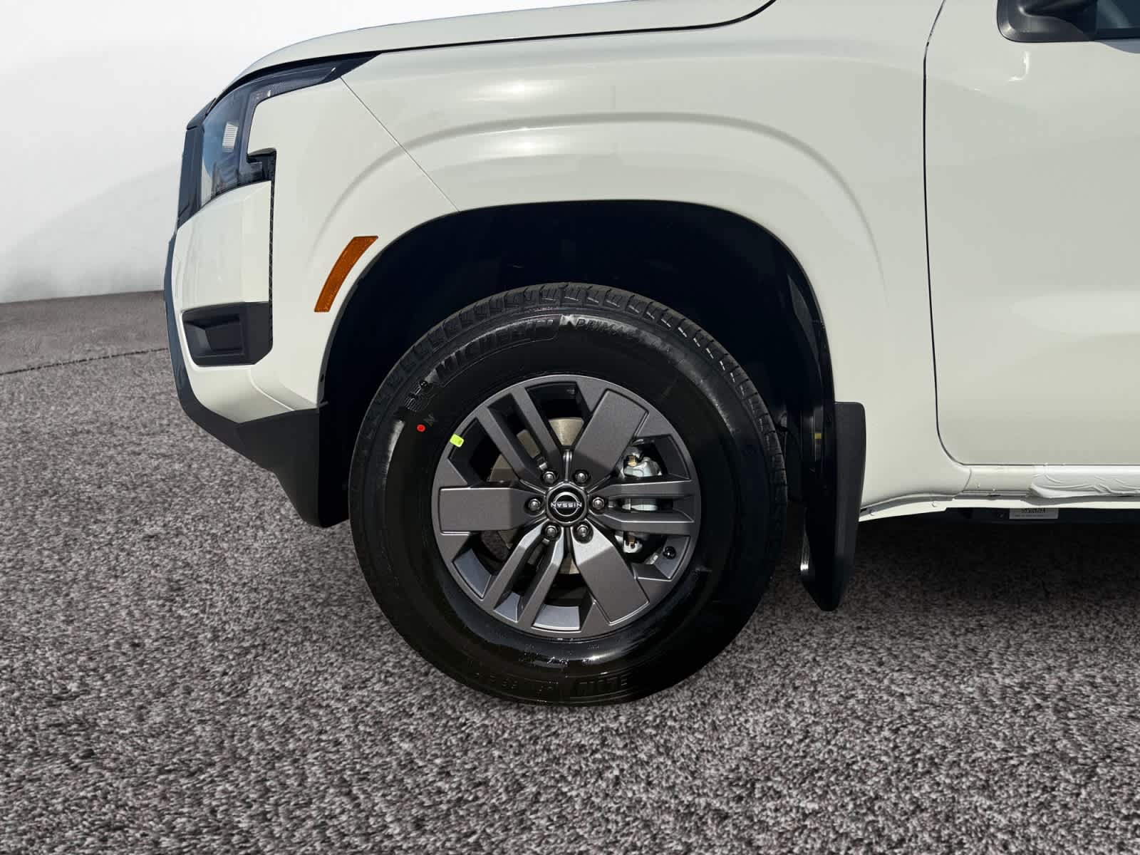 2026 Nissan Frontier SV - Photo 14
