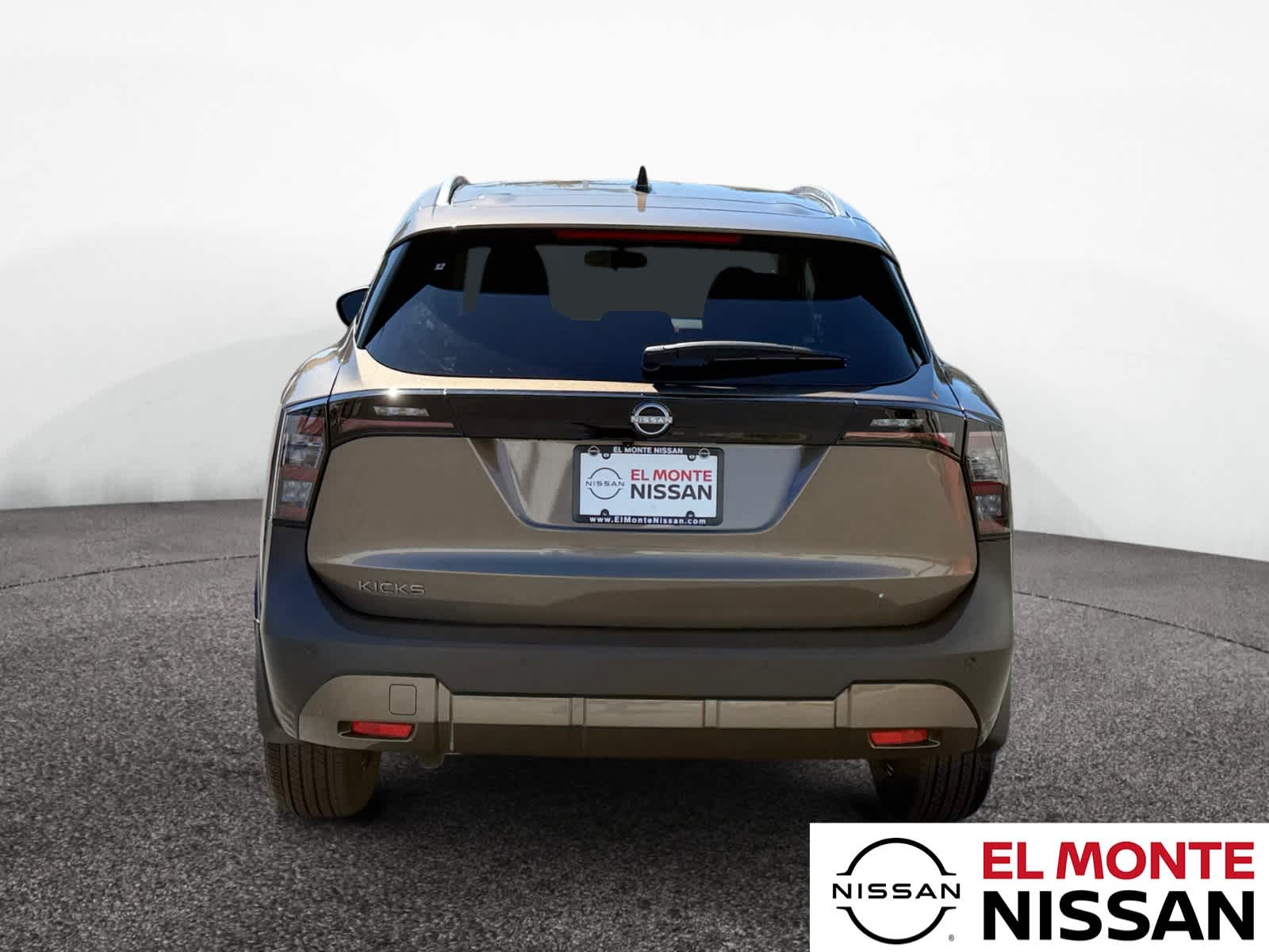 2026 Nissan Kicks SV photo 4