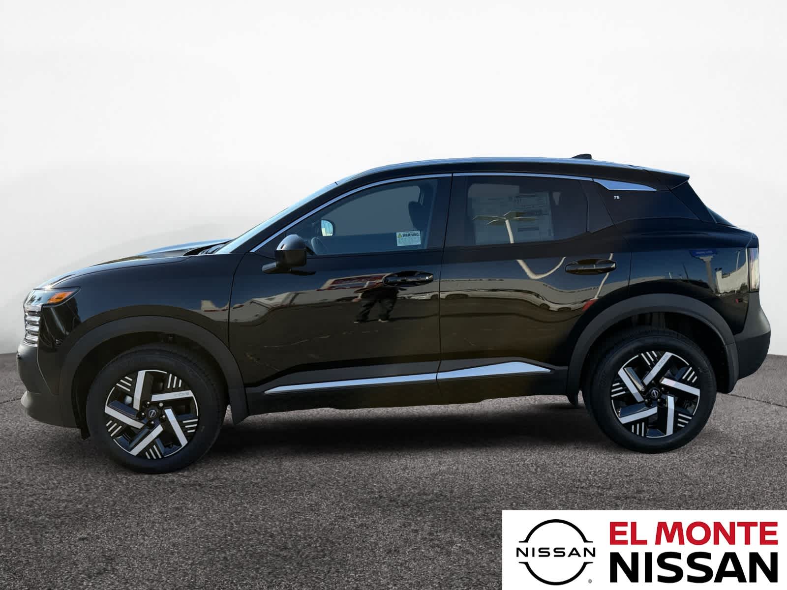 2026 Nissan Kicks SV photo 2
