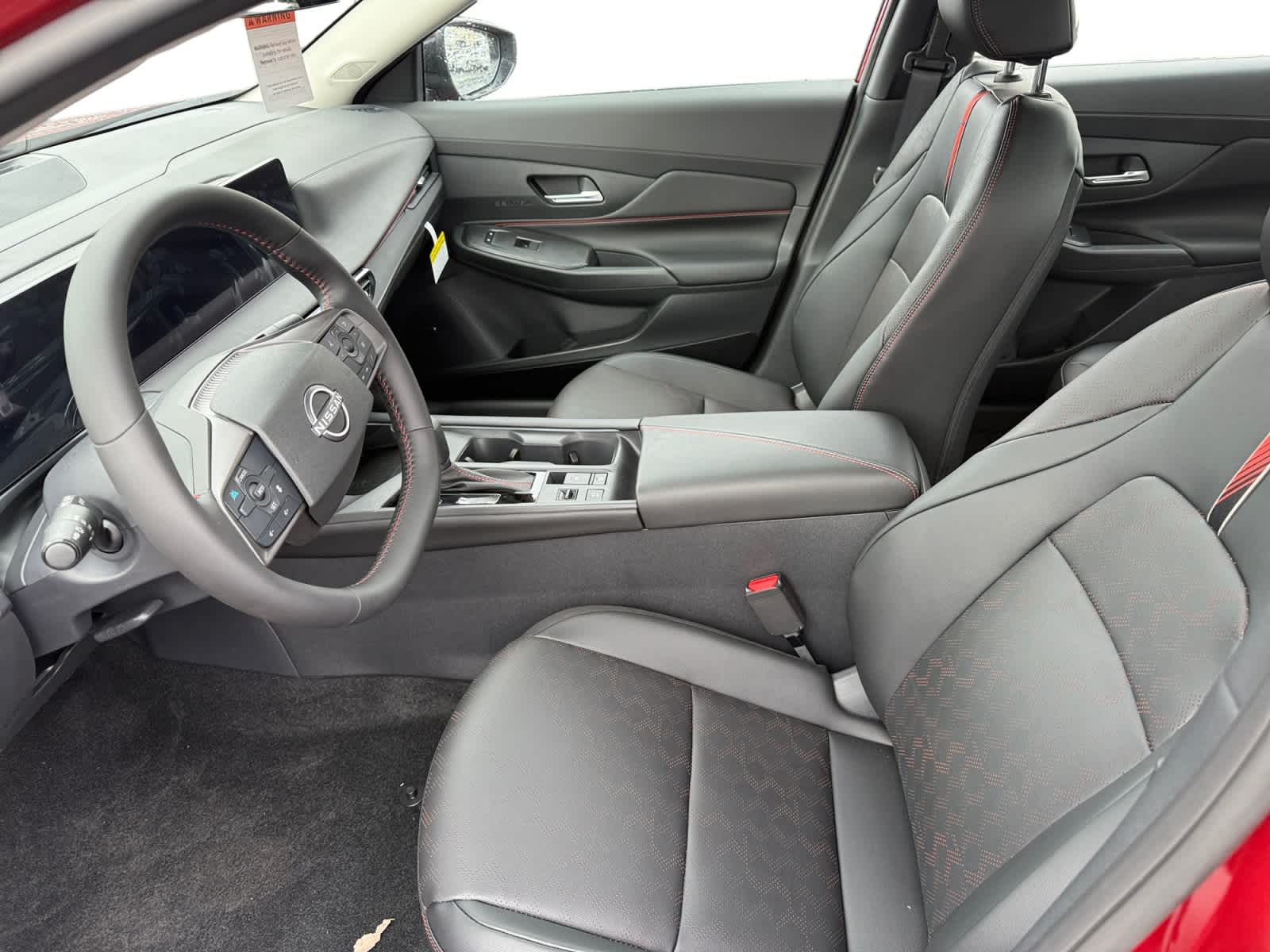 2026 Nissan Sentra SR - Photo 9