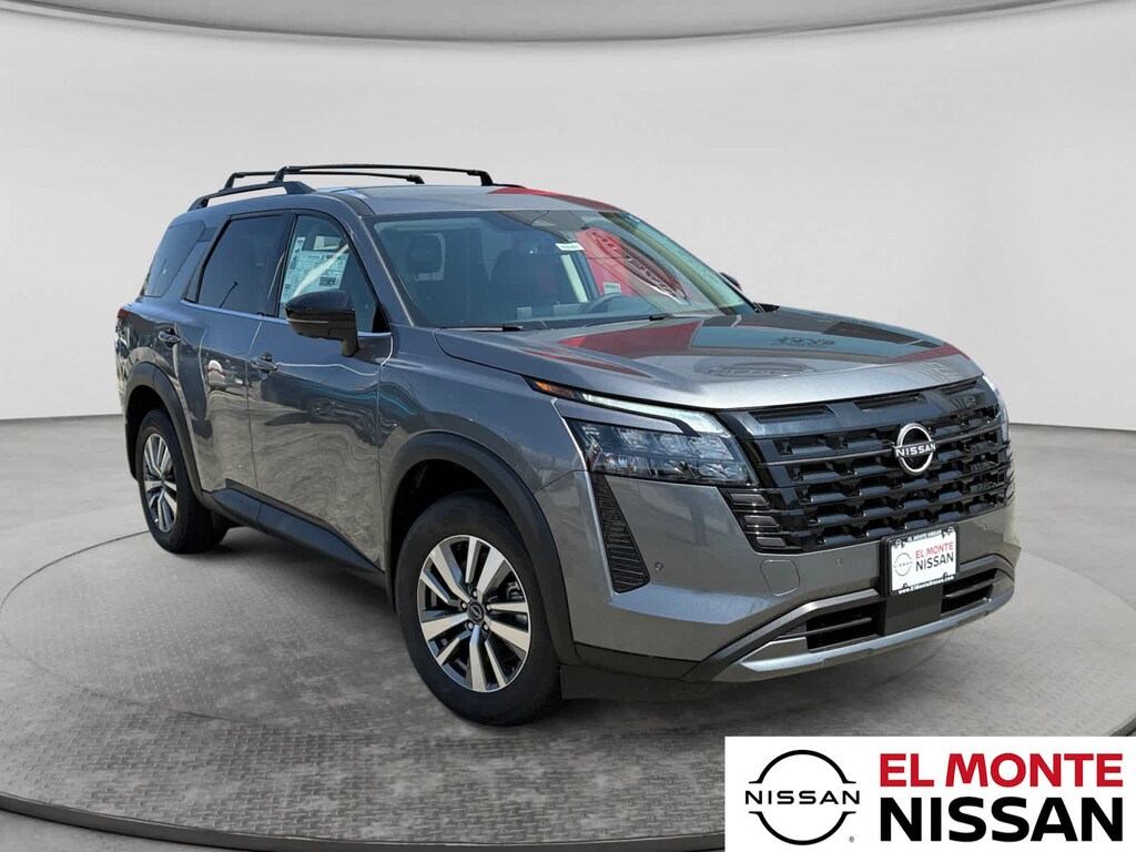 Used 2026 Nissan Pathfinder SL 2WD