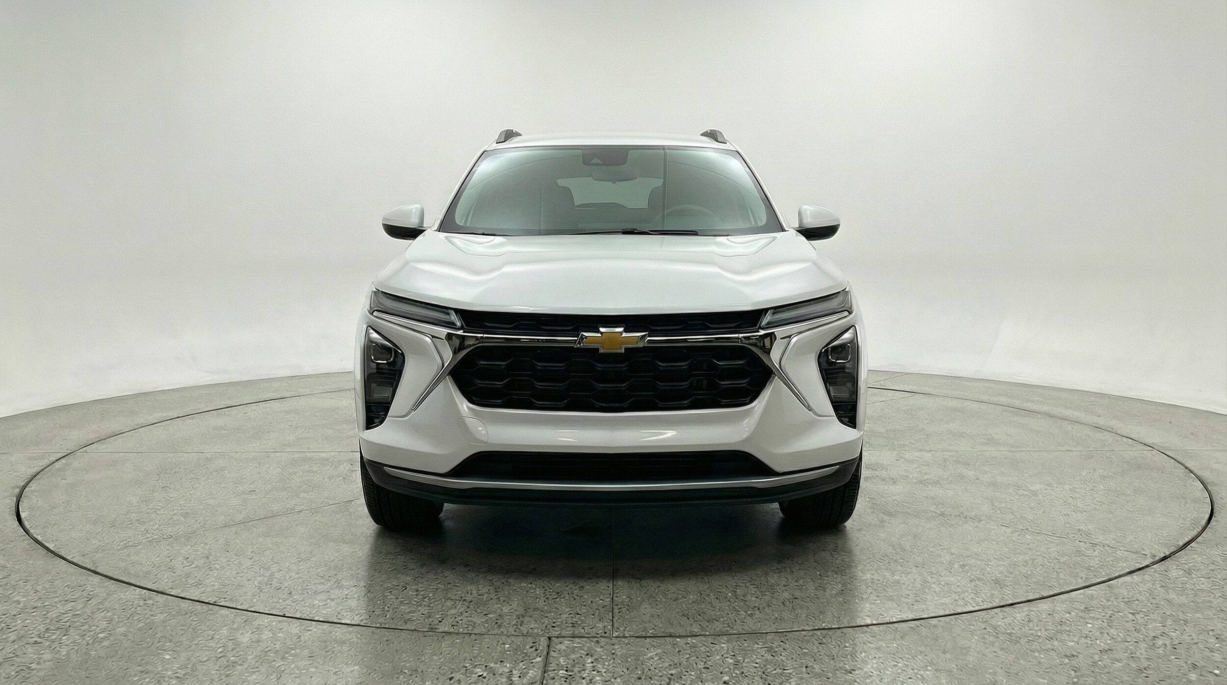 Thumbnail: 2025 Chevrolet Trax - 2