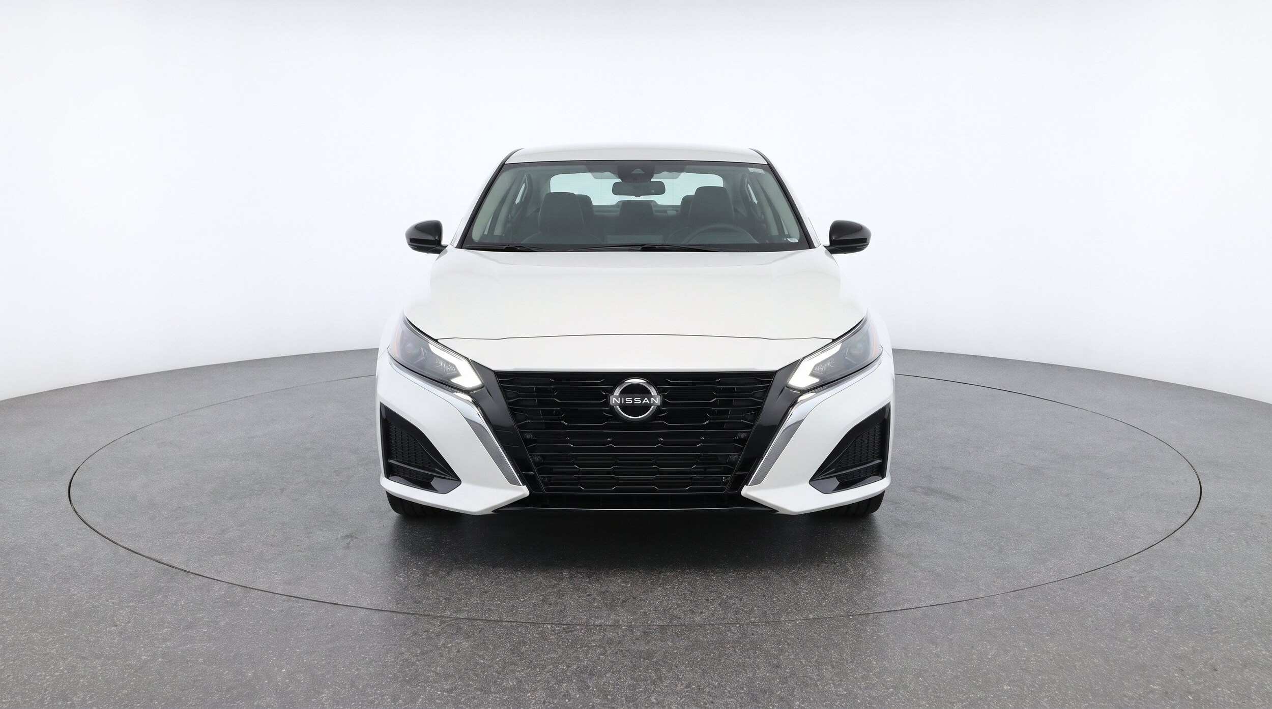 Thumbnail: 2025 Nissan Altima - 2