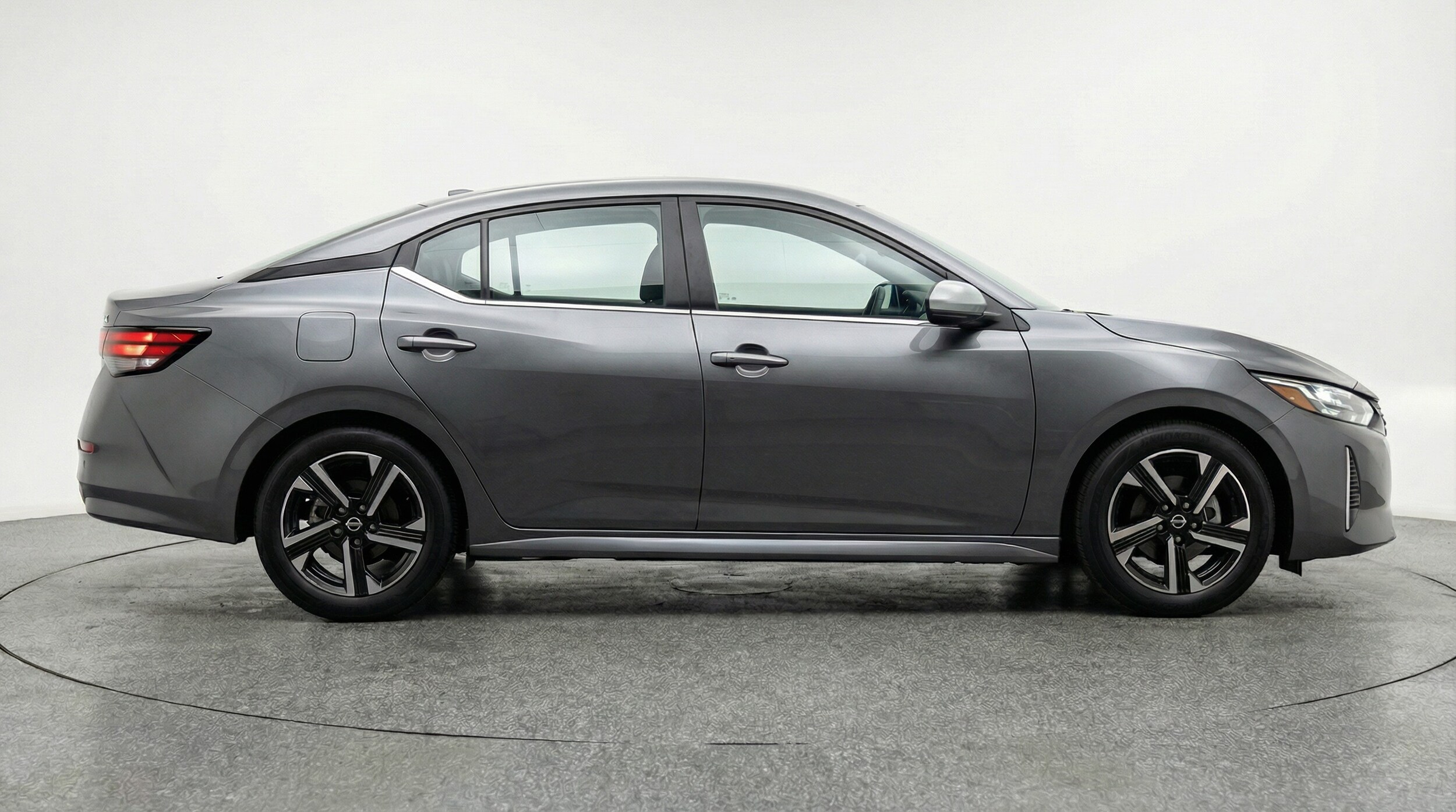 Thumbnail: 2025 Nissan Sentra - 8